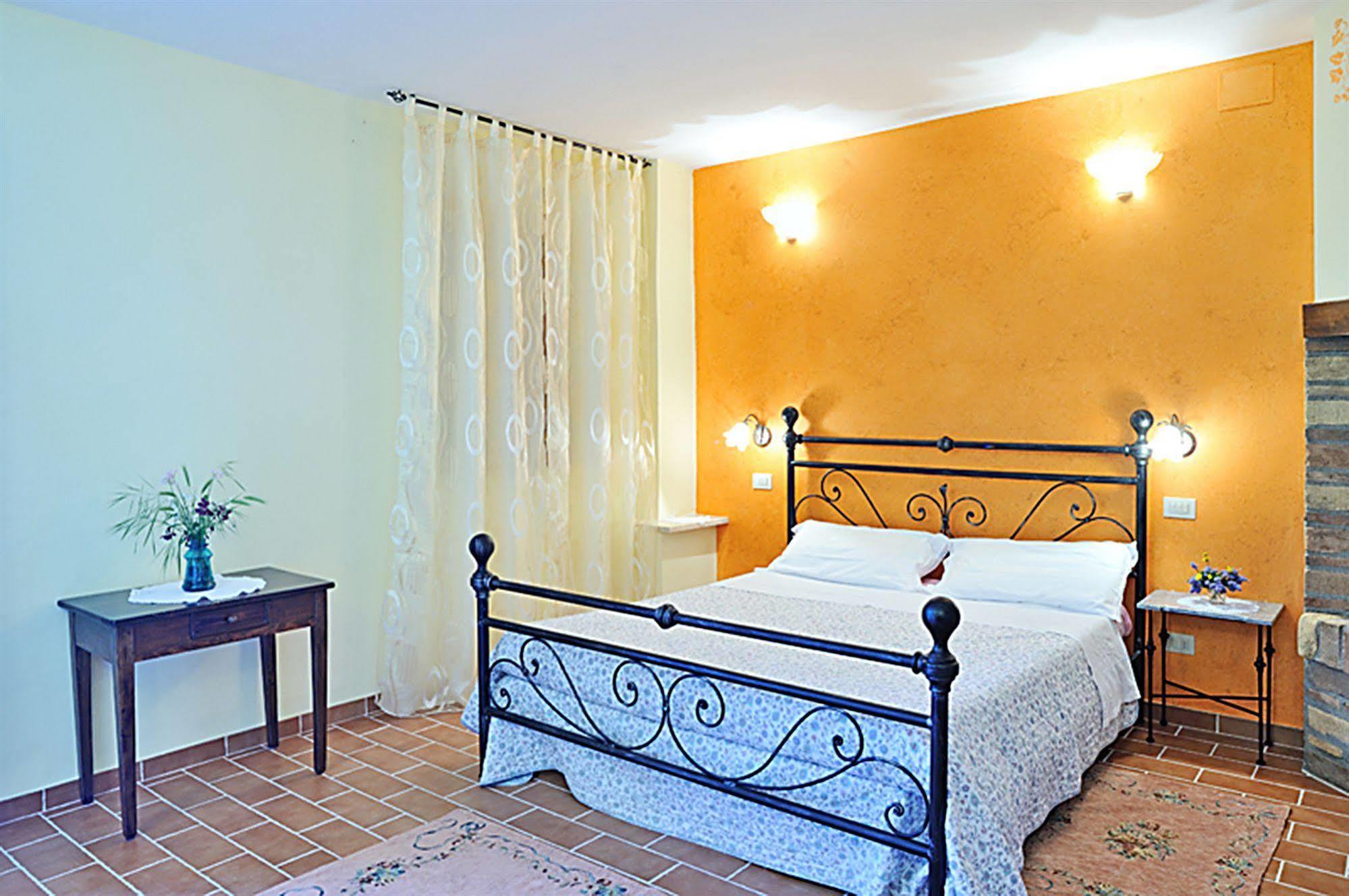 San Quirico dʼOrcia Agriturismo La Buca Di Bellugi מראה חיצוני תמונה